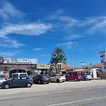 En Denia,Apartamento De 2 Dormitorios En Las Brisas Playa Y Piscina