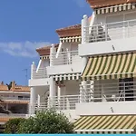 Pie De Playa En Denia Y Con Piscina