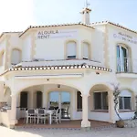 Chalet En La Playa Con Piscina Privada - Holavivienda Inmobiliaria