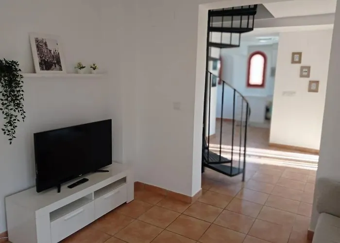 Apartamento duplex. Muy tranquilo. Terraza y bbq