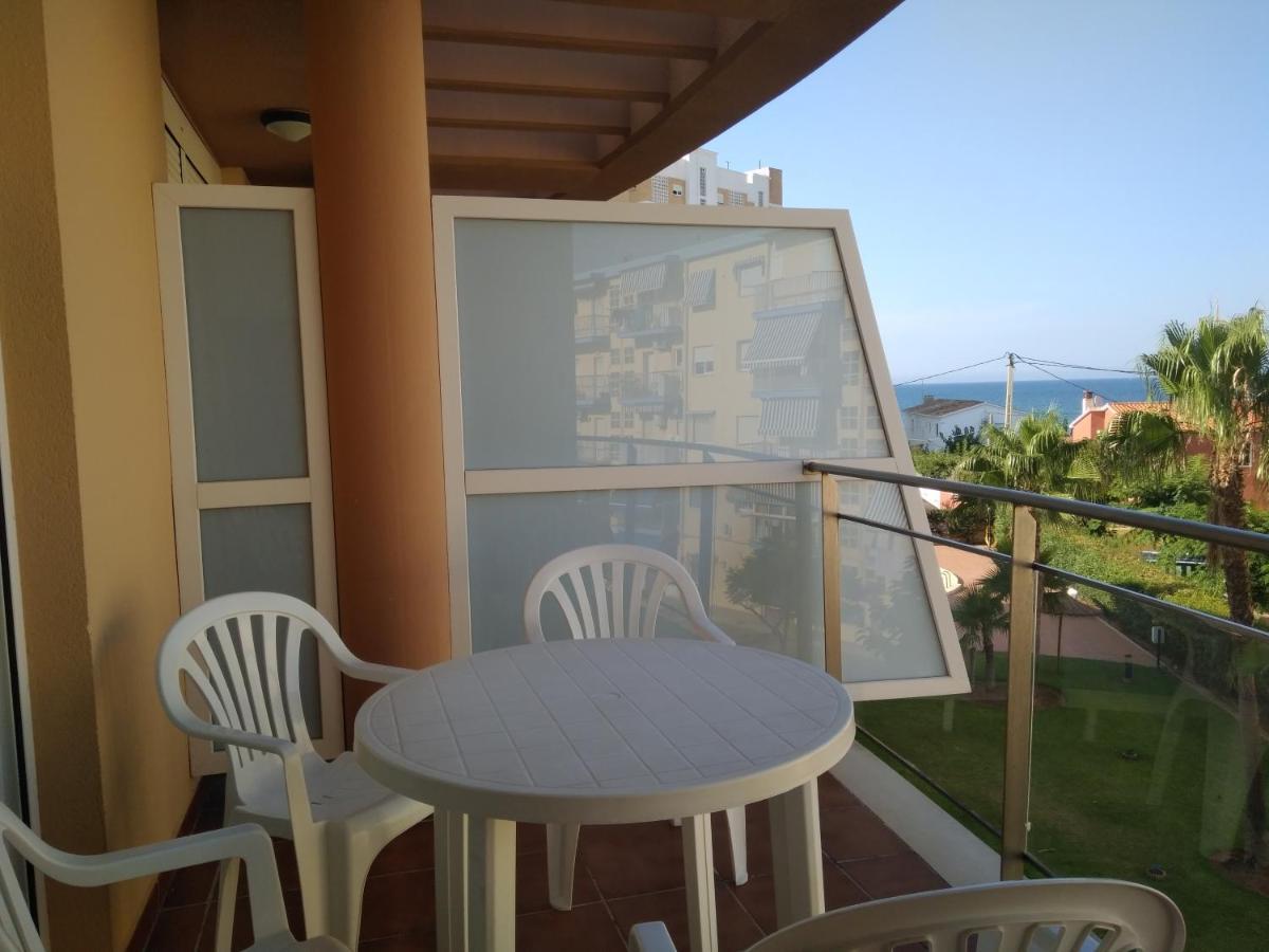 - Marinas * Denia