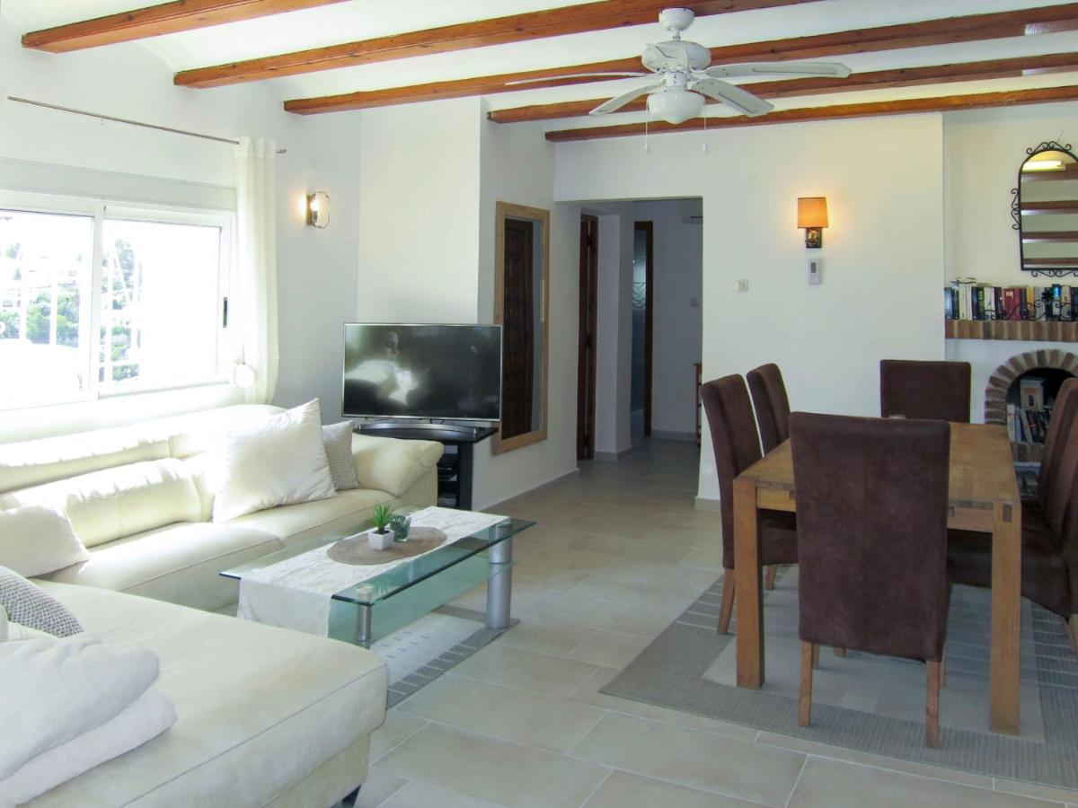 Holiday home Romantica - Den100 By Interhome