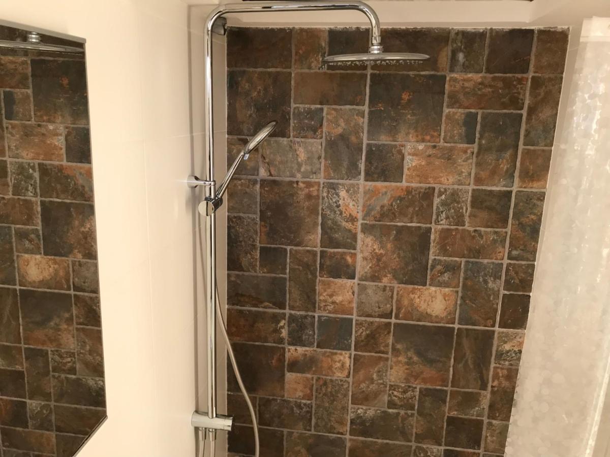 Estudio En Con Piscina Y Wifi Privada, A 100 M Del Mar