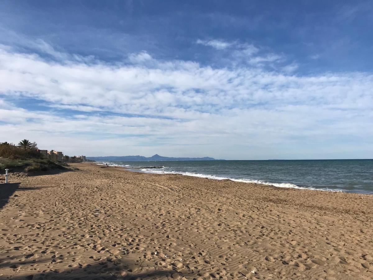 Estudio En Con Piscina Y Wifi Privada, A 100 M Del Mar *