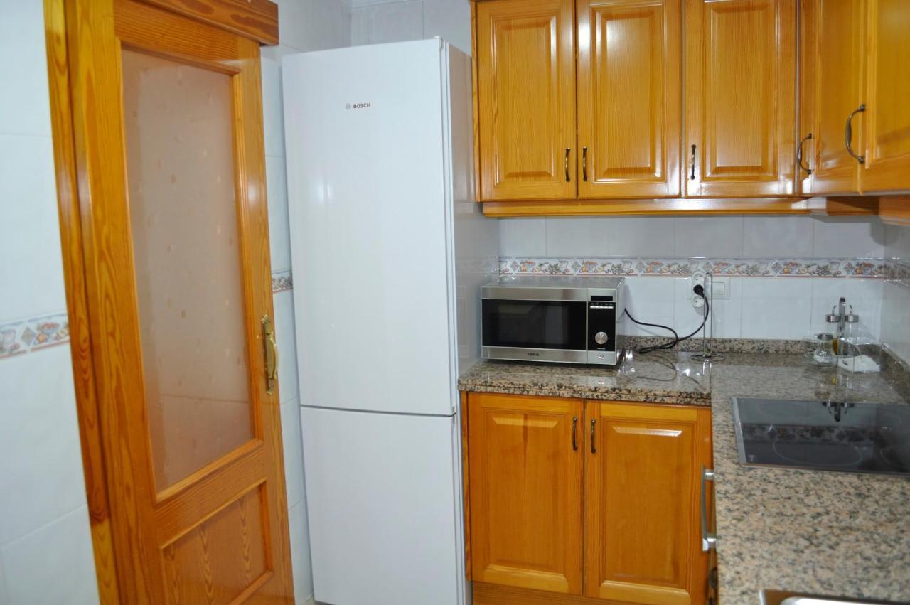 Miguel Hernandez, Centro, 3 Dormitorios, By Bookindenia Apartment