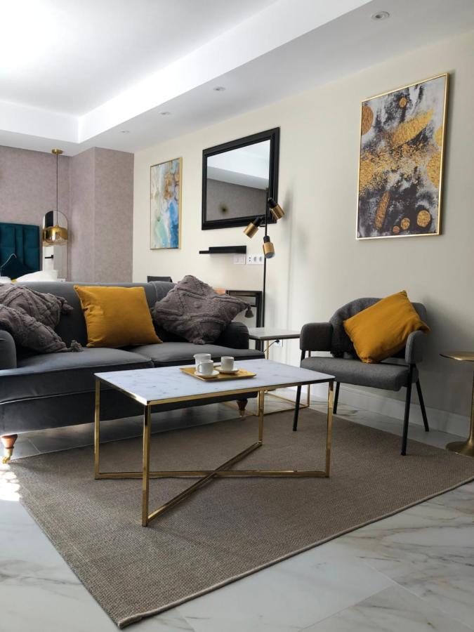 Marques Petit Premium Denia