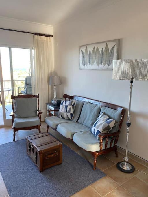Penthouse 80qm, Zusaetzlich 80 Qm Private Terrasse, 60 M Zum Apartment *