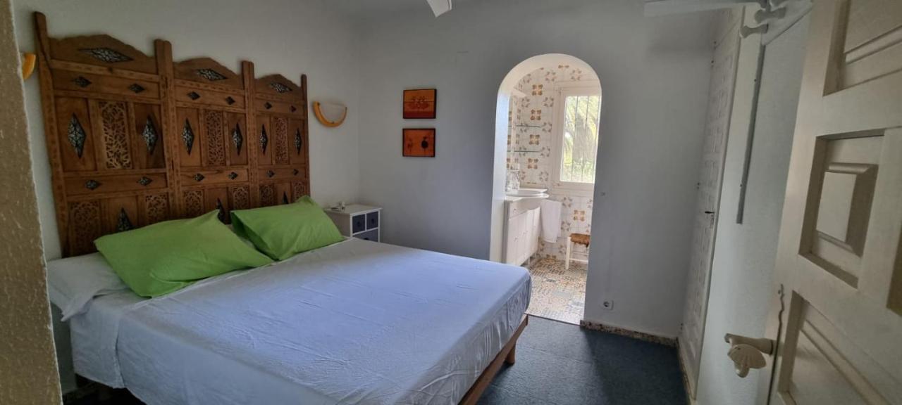 Agradable Casa Con Piscina Privada Y Jardin