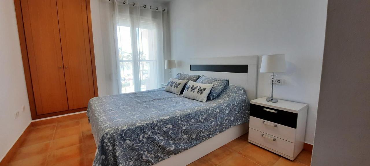 Apartamento En 1ª Linea *