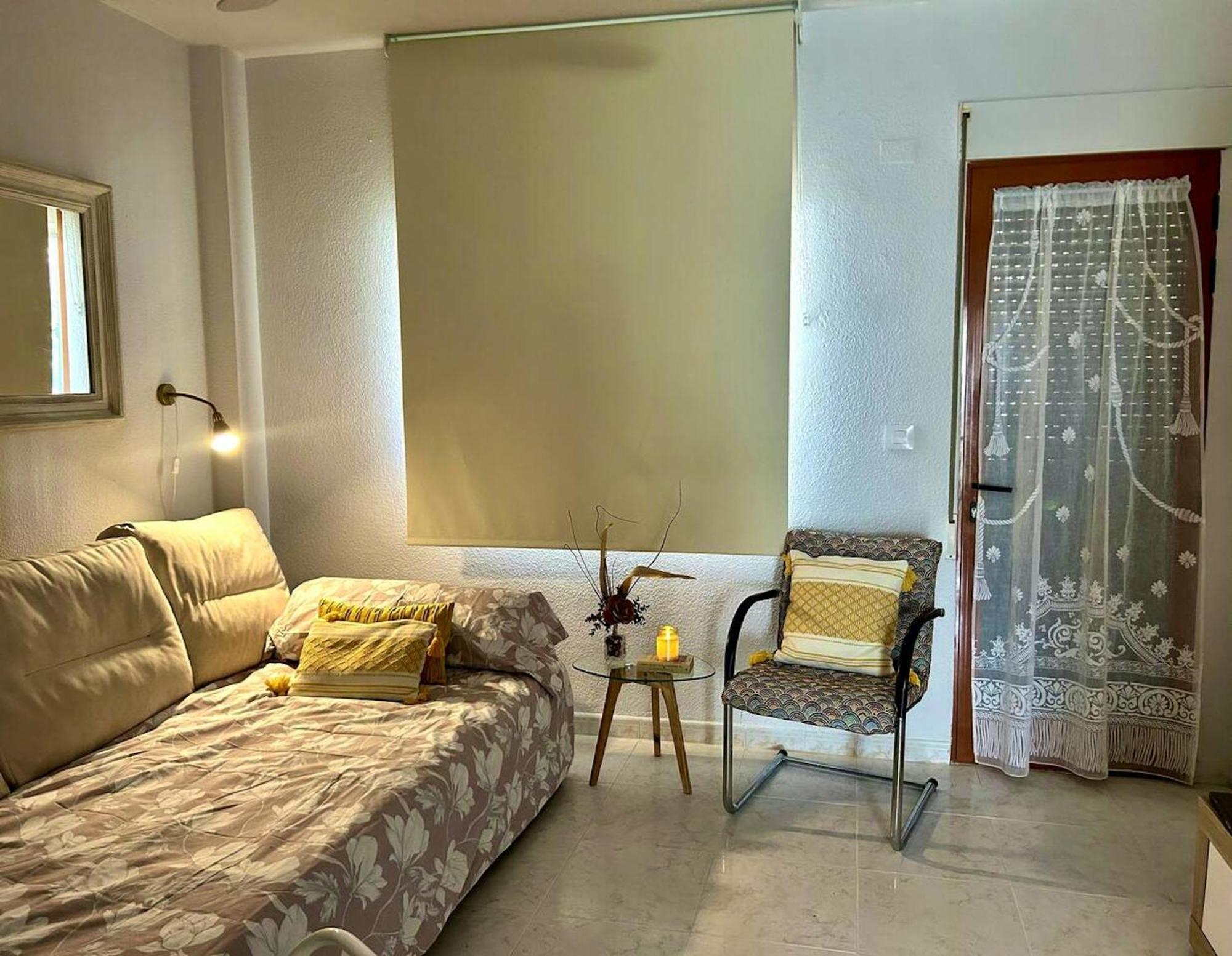 Charming In With Shared Pool 45m²
