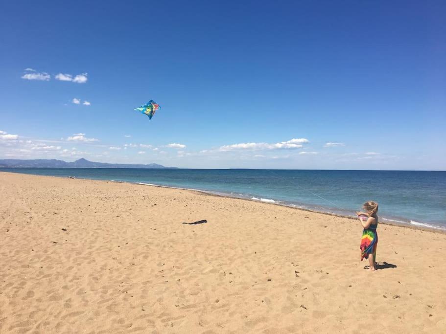 Pura Vida Denia: Sun, Sand, Sea!