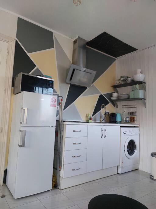 Estudio Encantador En Apartamento Dénia