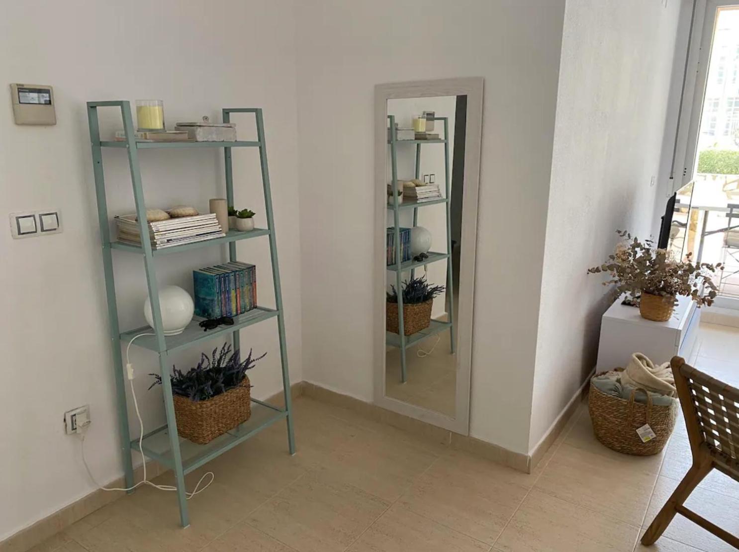 Apartamento ¡precioso En 1 Linea Con Piscina!