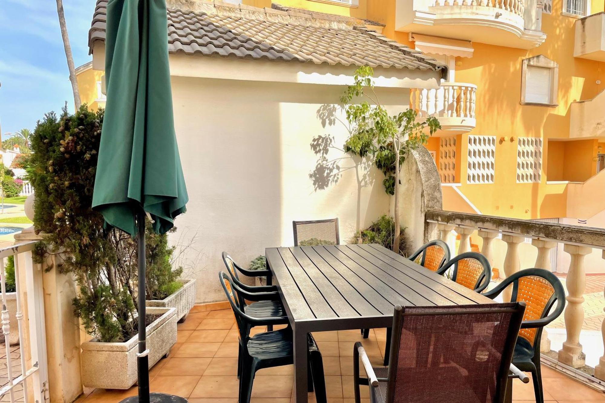 Adosado Nadine Locdenia Holiday home
