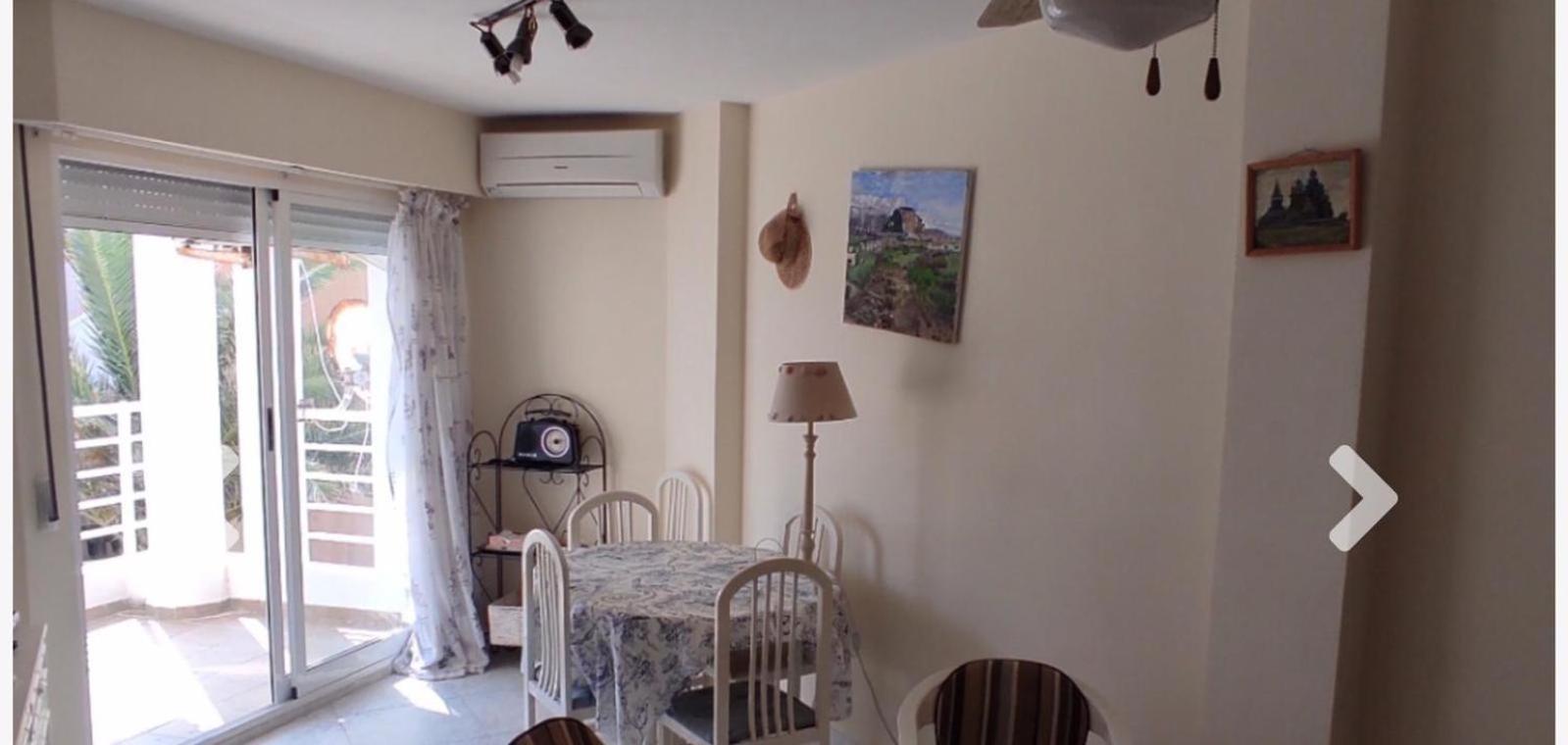 Apartamento Pie De Playa En Y Con Piscina