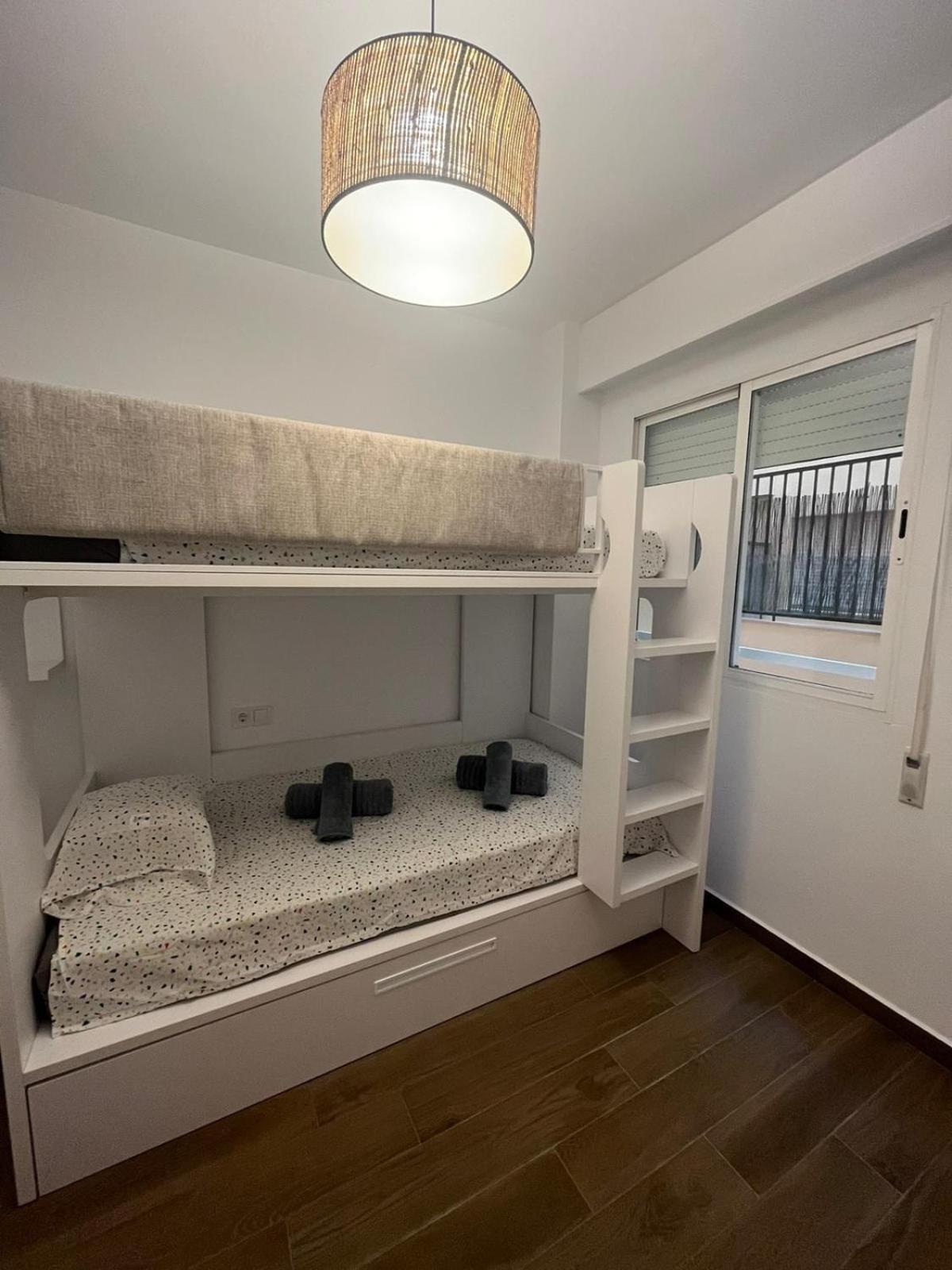 Moderno Centrico Con Piscina Y Parking * Denia