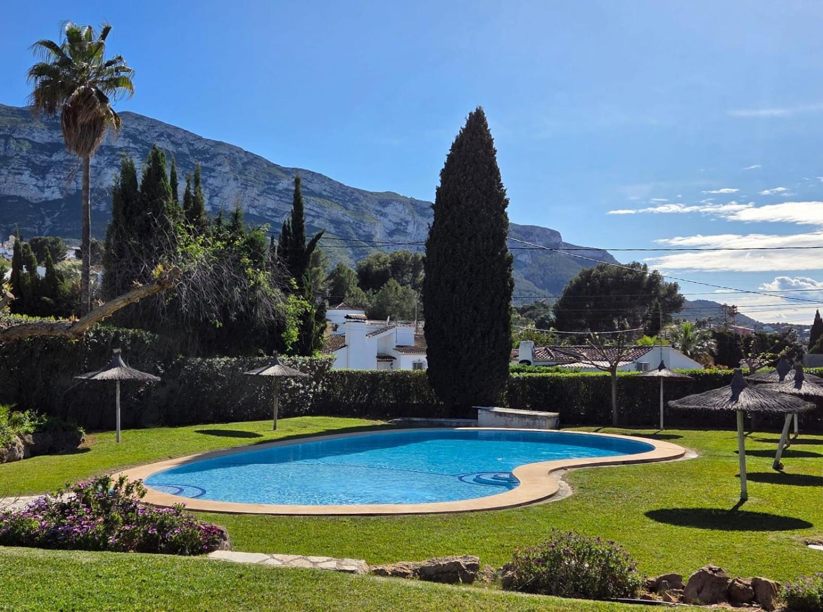 Apartment Townhouse In Las Rotas *