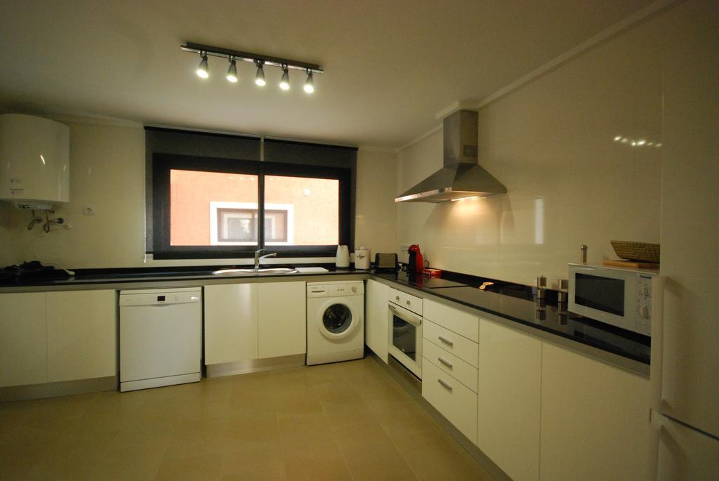 Flores Apartment *