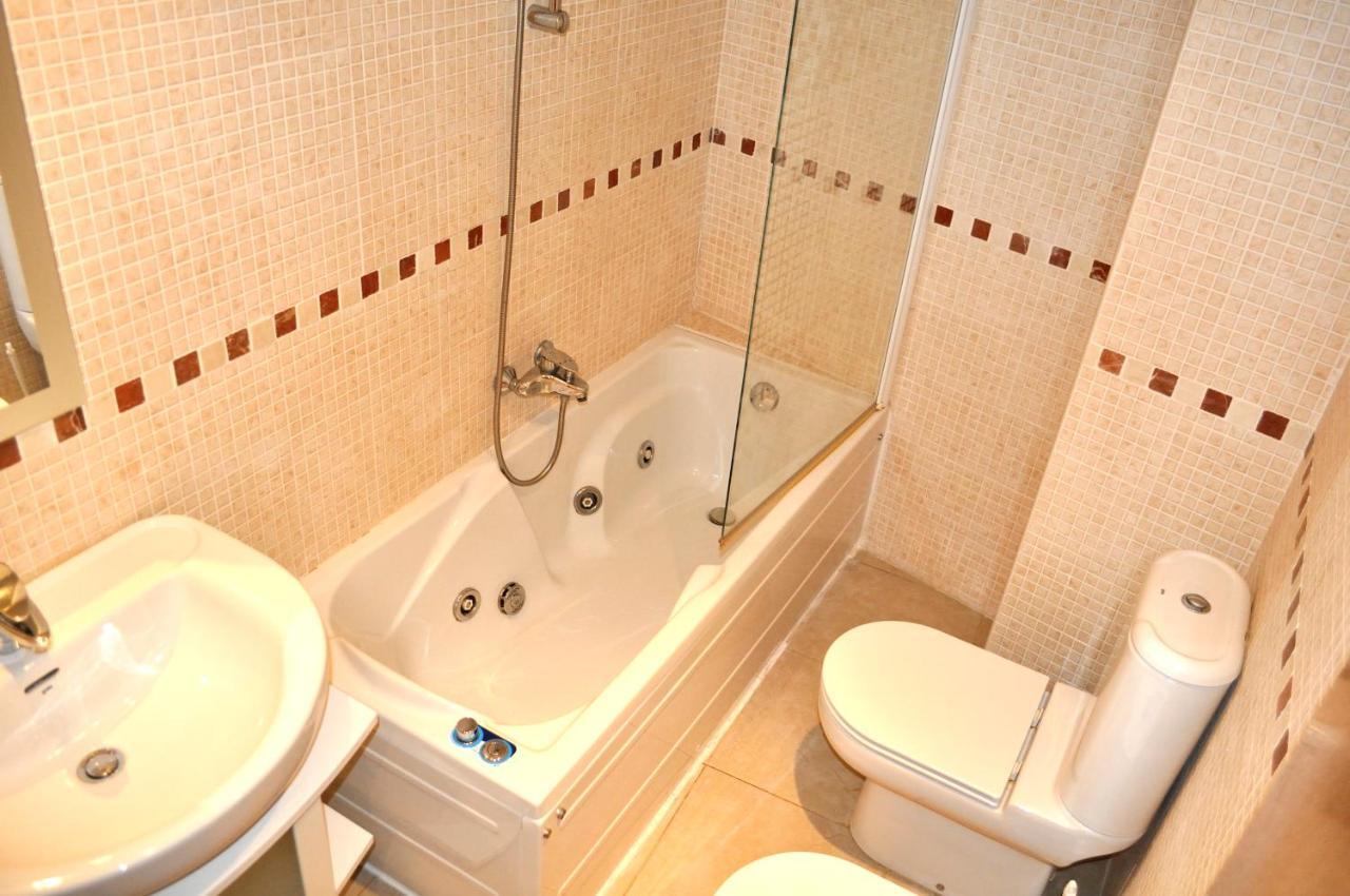 Suenos De Mar F5, 2 Dormitorios, Puerto Nautico, By Bookindenia Apartment *
