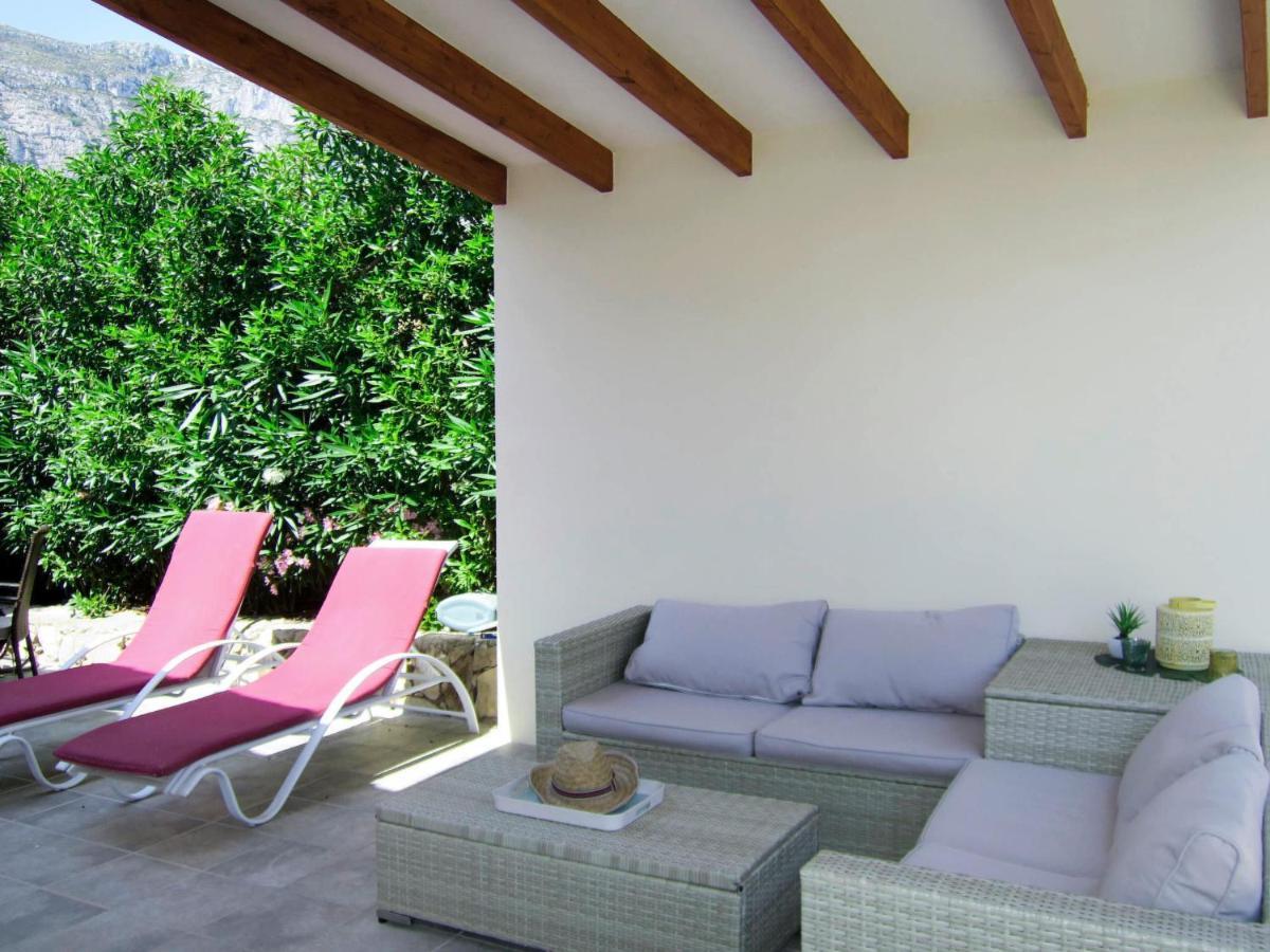 Holiday home Romantica - Den100 By Interhome