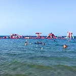 Planta Baja Primera Linea De Playa Las Marinas Con Acceso Al Mar