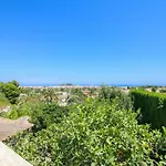 Tosal Gros St