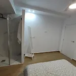 Piso 3 dormitorios renovado centro urbano Dénia