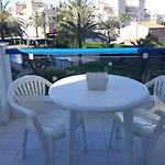 Parejas, Ninos Pequenos 4Pax
