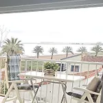 Apartamento Acogedor En Primera Linea De Playa
