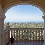 Amanda: 4 Bedroom Villa With Stunning Views