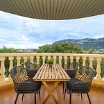 2 Bedroom Apartment \