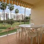 La Riviera Vyb