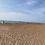 Apartamento A 200 Metros De La Playa