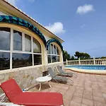 Villa Con Piscina Para 8 Personas