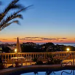 Magnifica Villa Con Impresionantes Vistas Al Mar