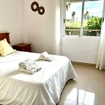 Denia Place Poolside Retreat Near The Beach