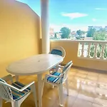 Apartment Deveses Park