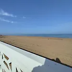 Apartamento Primera Linea Marinas