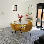 Nice Apartment In Denia Center