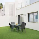 Marina B1