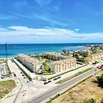 Apartment With Beautiful Views