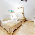 Villa Leon By Family Homes