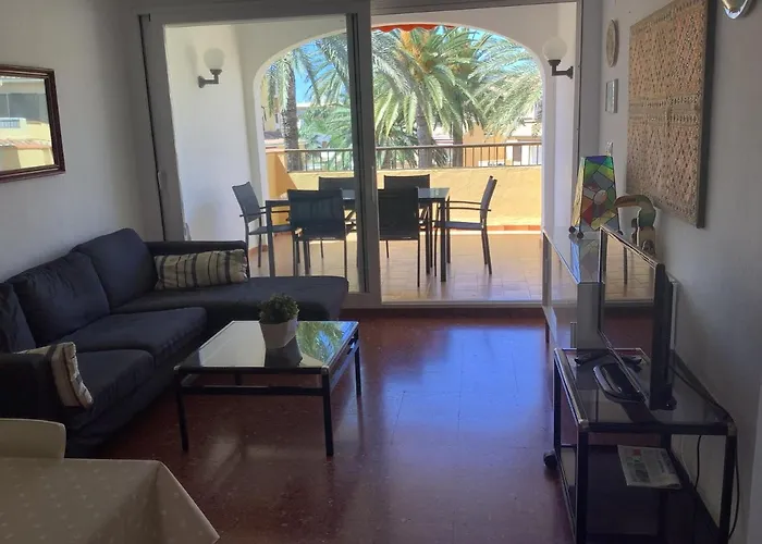 Urbanizacion primera línea de playa