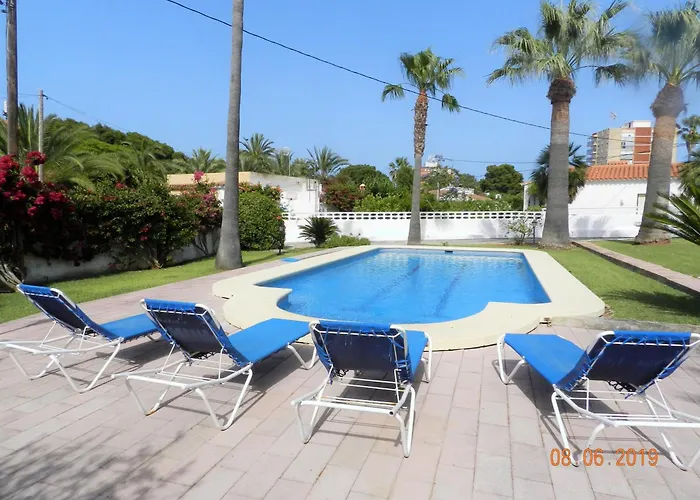 Villa En Les Rotes/Las Rotas, Piscina