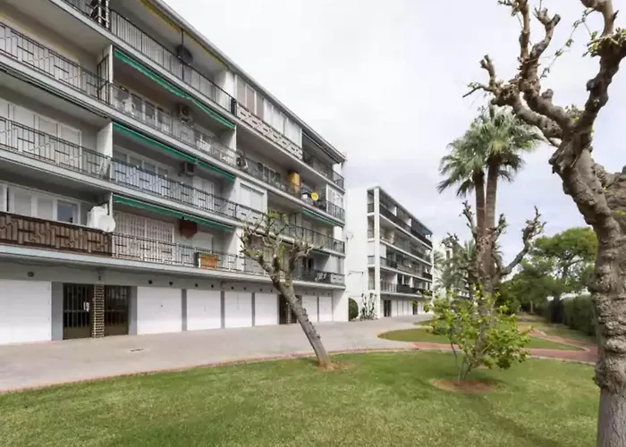 Appealing Apartment In Denia
