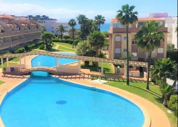Planta Baja Con Piscina A Tres Min De La Playa