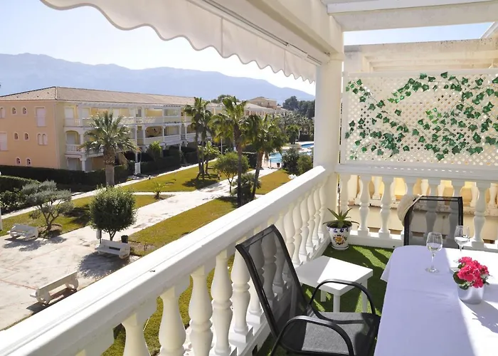 Estrella Blanca I, 2 Dormitorios, By Bookindenia