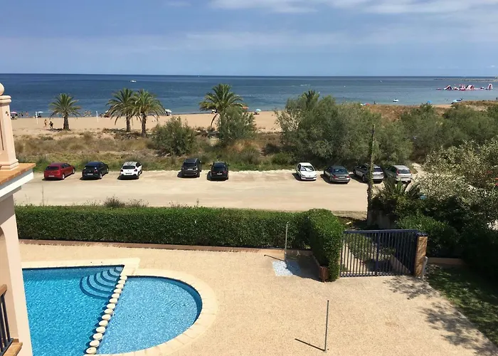 Carlton Playa