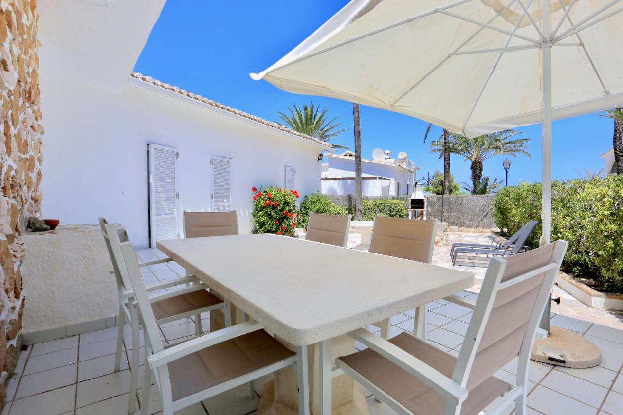 Villa Urbanizacion El Oasis, 20 En 1ª Linea Playa *