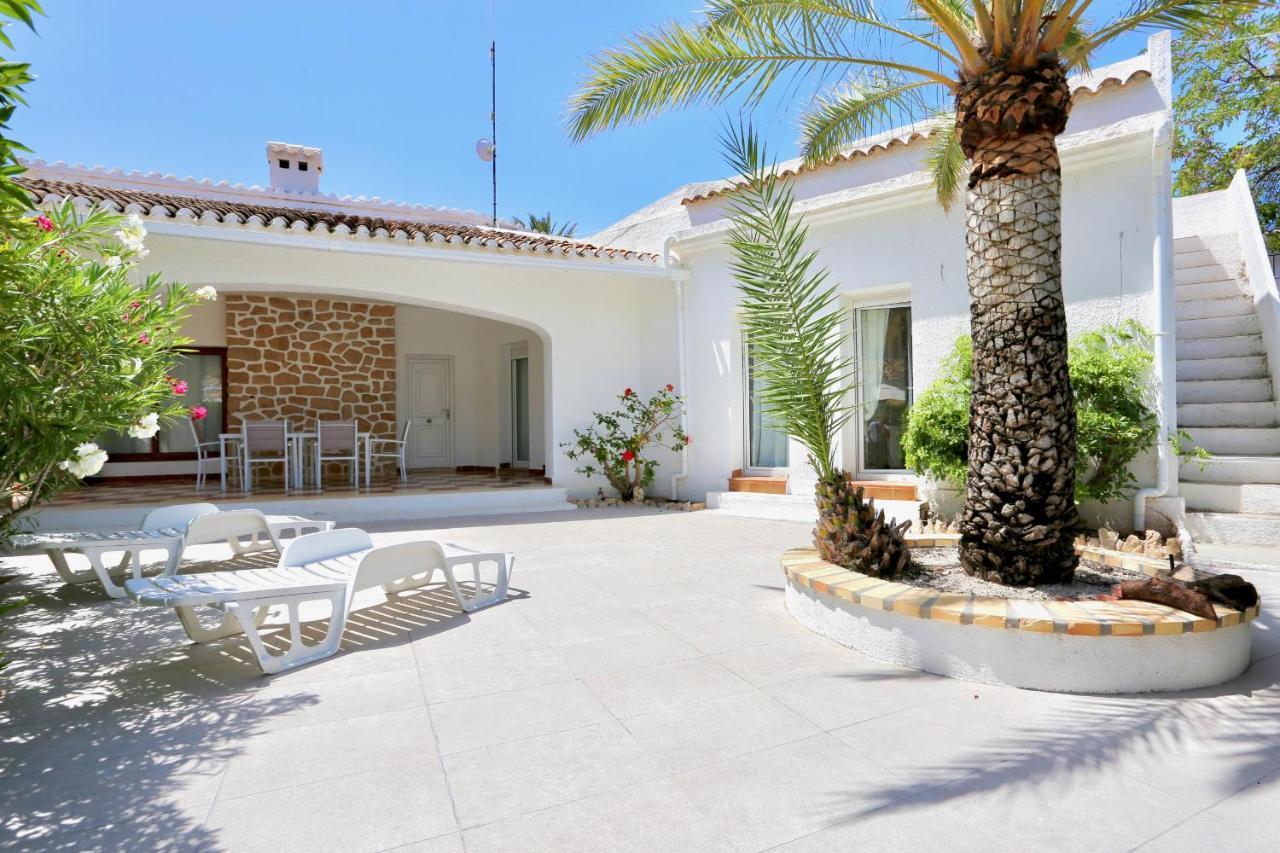 Villa Urbanizacion El Oasis, 20 En 1ª Linea Playa Denia